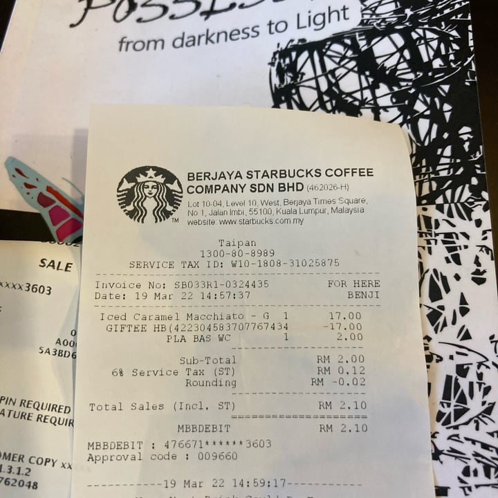 review photo of Starbucks Taipan Iced caramel macchiato shared by @frugalvegan on 19 Mar 2022 - review