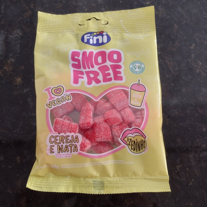 photo of Fini Smoo Free Cereja e Nata shared by @biarossi on  13 Oct 2022 - review