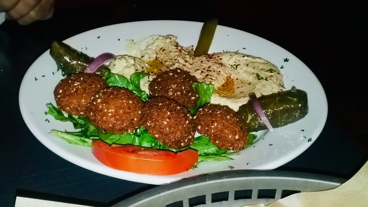 photo of Zayna Mediterranean Restaurant Falafel Plate, Cauliflower Plate, Tabouli Salad, Ful Mudamas shared by @katj on  23 Dec 2019 - review