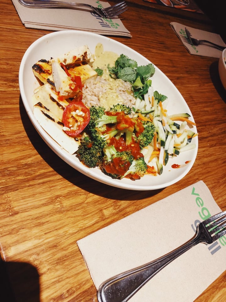 photo of Veggie Grill The Far East Bowl shared by @tiffanycarpenter on  07 May 2019 - review