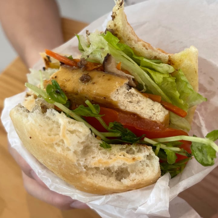 photo of Lilac Oak Mushroom Tofu Ciabatta shared by @mehmehrene on  20 Mar 2022 - review