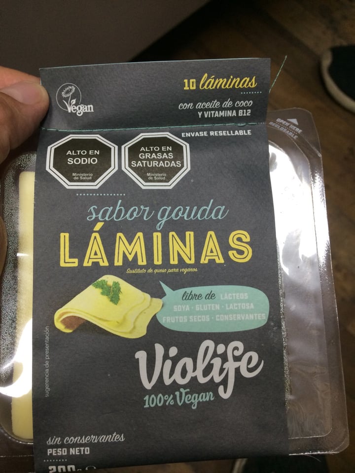 review photo of Violife Laminas sabor Gauda shared by @educhefvegan on 10 Feb 2020 - review