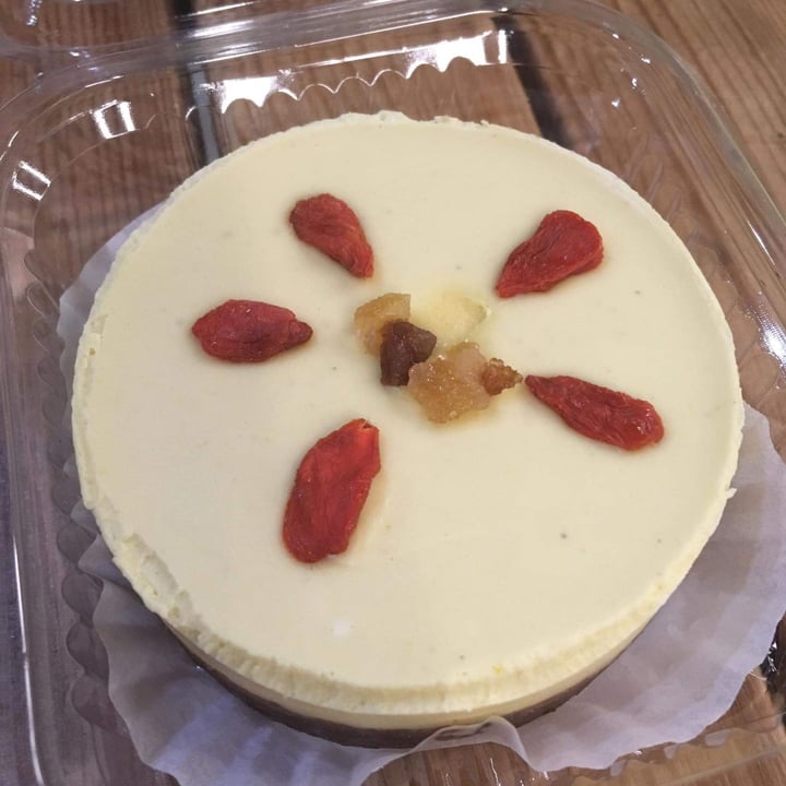 review photo of Sunny Green Raw Mini Cake - Exotic shared by @mariagicheva on 18 Jun 2020 - review