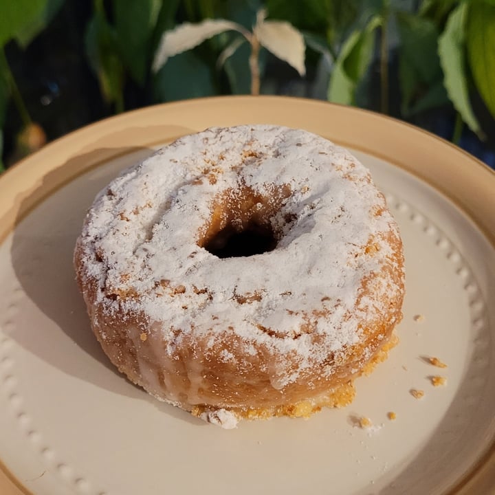photo of Beacon Doughnuts Lemon Cake Donut shared by @yourfriendjen on  27 Jun 2022 - review