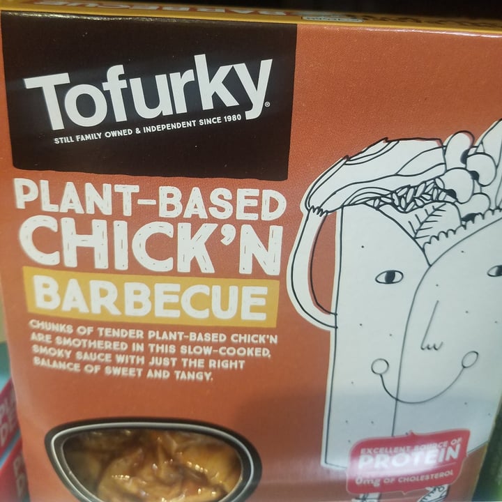 photo of Tofurky Plant-based Chick'n Barbeque shared by @veganbylucianabene on  13 May 2022 - review