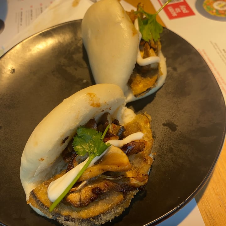 photo of Wagamama Mixed Mushroom Hirata Buns shared by @devon0 on  26 May 2021 - review