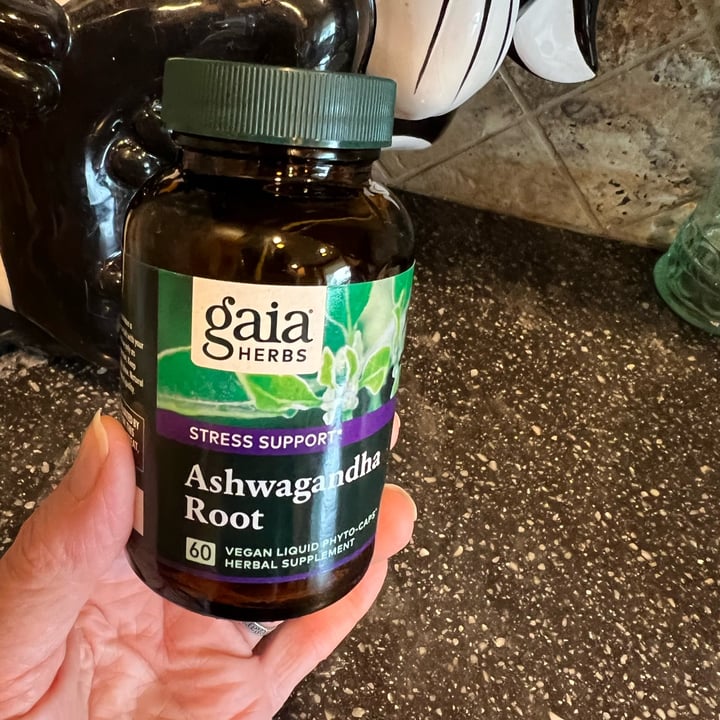 photo of Gaia herbs Ashwagandha root shared by @ebookoneill on  31 May 2022 - review