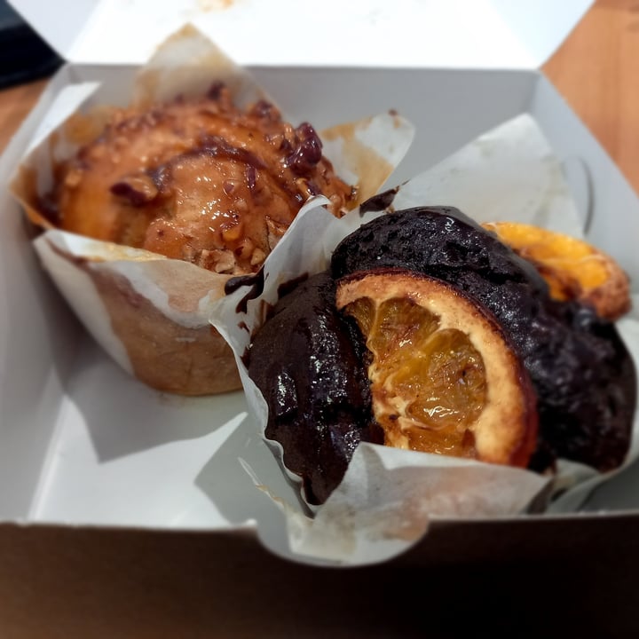 photo of Food Lover’s Market Vegan Muffins shared by @colleenc on  15 Sep 2021 - review