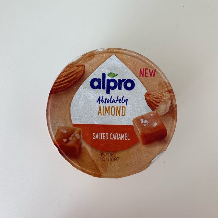review photo of Alpro Absolutely almond salted caramel shared by @eliimanfrin on 24 Jul 2022 - review