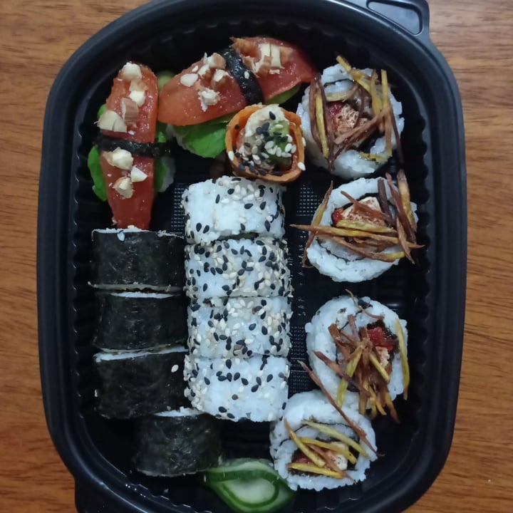 photo of Komy Sushi Sushi Vegano shared by @micaoteiza on  26 Jun 2021 - review