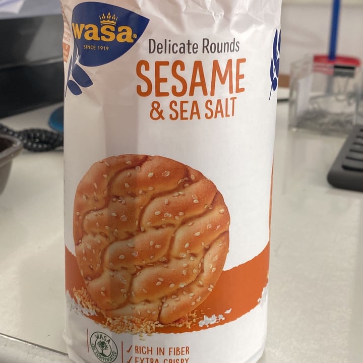 photo of Wasa Delicate rounds sesame e sea salt shared by @ginella on  29 Nov 2021 - review