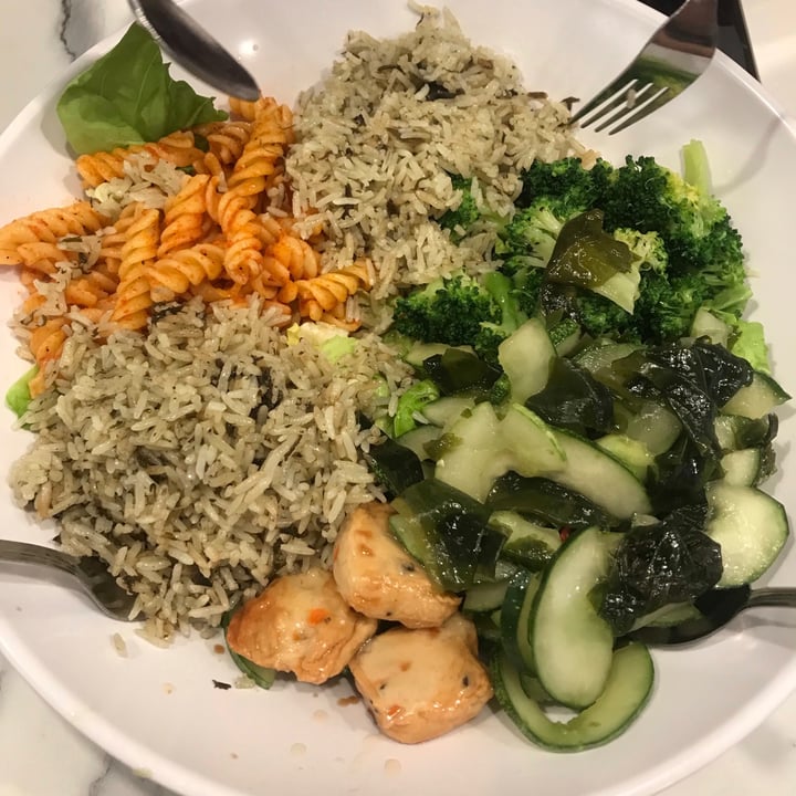 photo of The Crowded Bowl Salad Bowl shared by @aileenlaksmono on  17 Jul 2020 - review