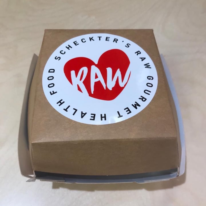 photo of Scheckter's RAW Gourmet Doughnut shared by @sylvacharm on  17 Dec 2020 - review