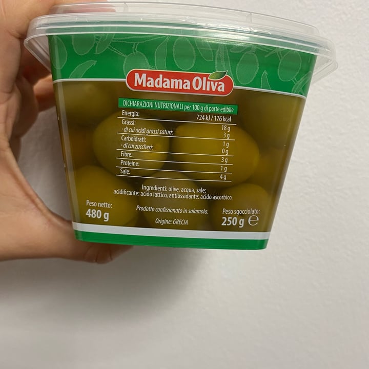 photo of Madama Oliva Olive Verdi Dolci Giganti shared by @fra94 on  02 Dec 2021 - review