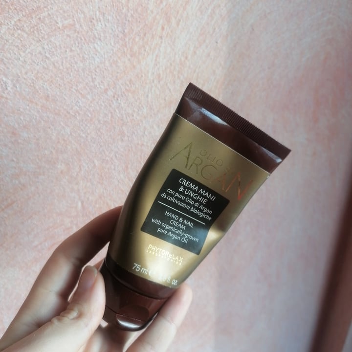 photo of Phytorelax crema mani e unghie olio di argan shared by @chiara-5 on  24 Oct 2022 - review