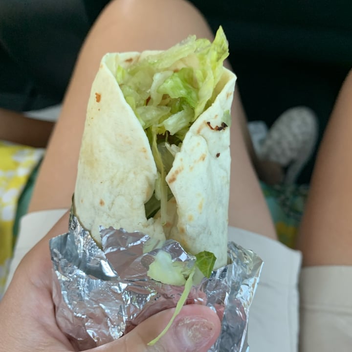 photo of El Indio Tacos shared by @courtneykennedy on  24 May 2022 - review