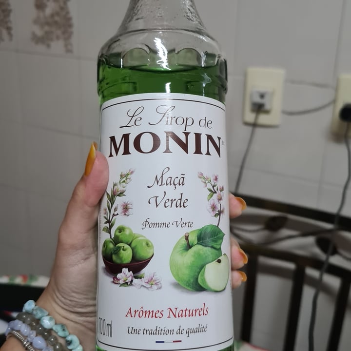 photo of Monin Green Apple Syrup shared by @vivianmaximo on  28 Dec 2021 - review