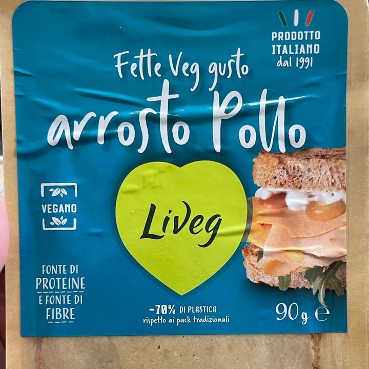 photo of Liveg Affettato pollo veg shared by @onlyioana on  15 Nov 2022 - review