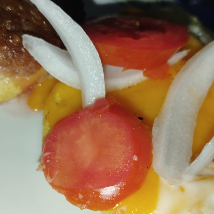 review photo of Follow Your Heart American Style Slices shared by @sadnohe on 30 Jul 2022 - review