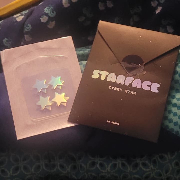 photo of Starface Cyber Stars Acne Patches shared by @yunafreya on  13 Jan 2022 - review