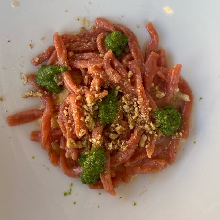 review photo of La Esse Romagnola Strozzapreti Con Crema Di Datterini, Pesto Di Rucola (e Cialda Di Parmigiano) shared by @martirinaldini on 16 Oct 2022 - review