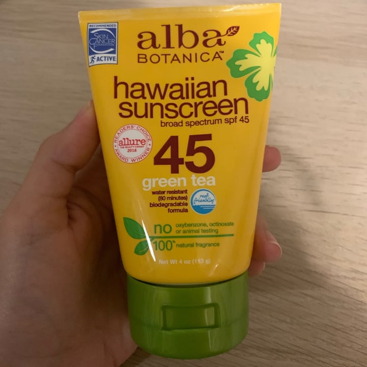 photo of Alba Botanica Hawaiian sunscreen shared by @zaytona on  17 Sep 2020 - review