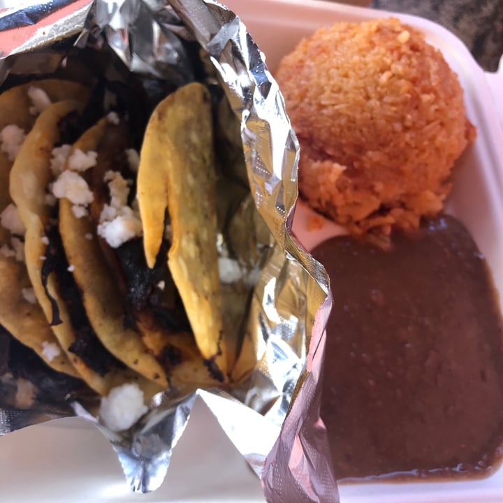 photo of Gordos Birria Tacos shared by @bandita on  18 Jul 2021 - review