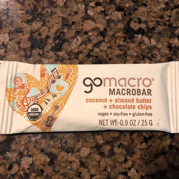 photo of GoMacro Everlasting Joy - Coconut + almond butter + chocolate chip bar shared by @karenasp on  22 Aug 2020 - review