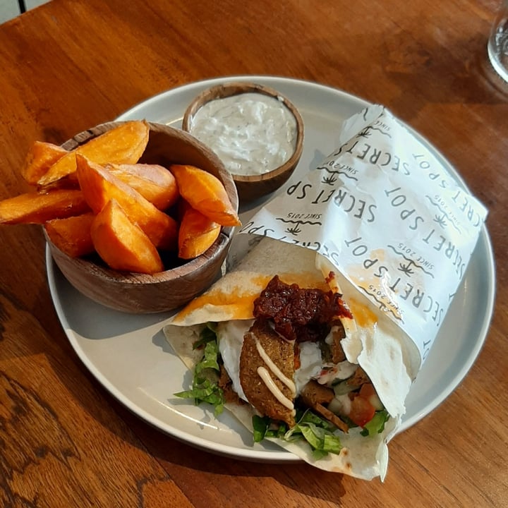 photo of Secret Spot Canggu Shawarma shared by @plantsfeelthough on  18 Apr 2021 - review