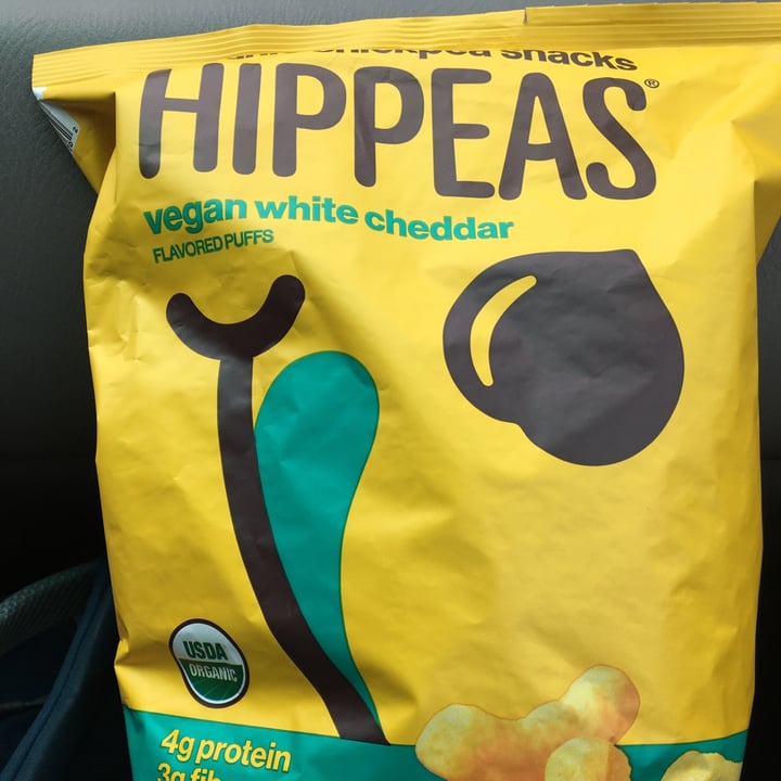 photo of Hippeas Vegan White Cheddar Organic Chickpea Puffs shared by @rachel0211 on  27 Aug 2020 - review