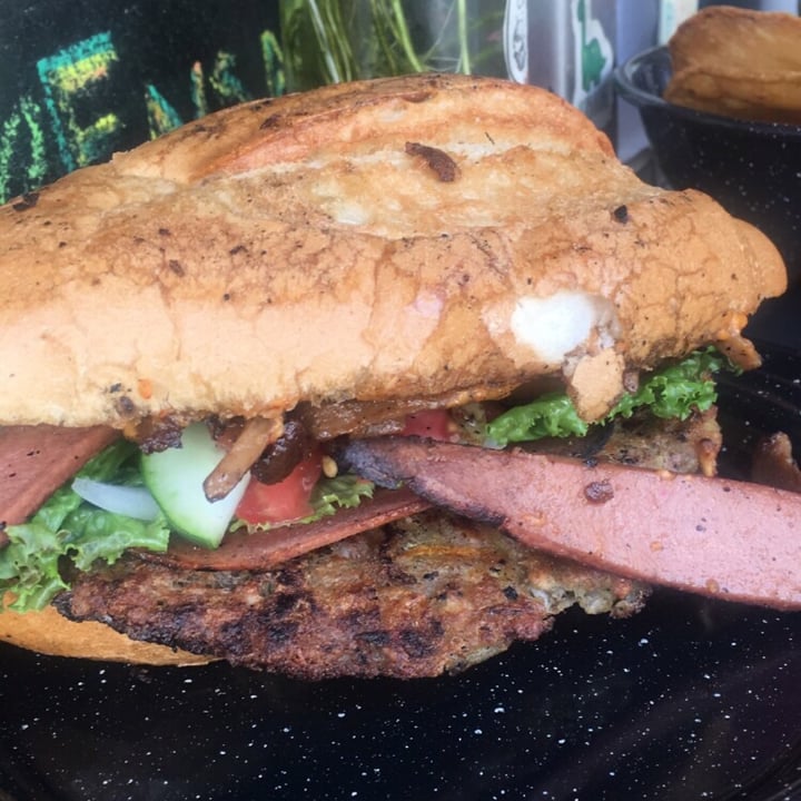 photo of Maria Bonita Veganos Torta Campechana shared by @turulata on  05 Nov 2020 - review