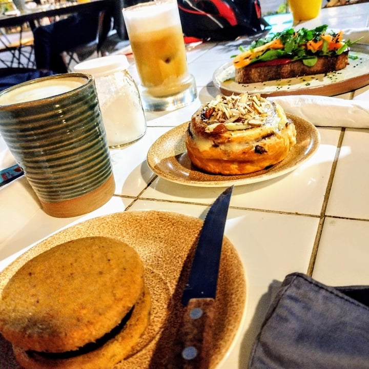 photo of FAUNA Café y Flora Alfajor de nuez y naranja shared by @lapibitarecomienda on  01 Sep 2021 - review