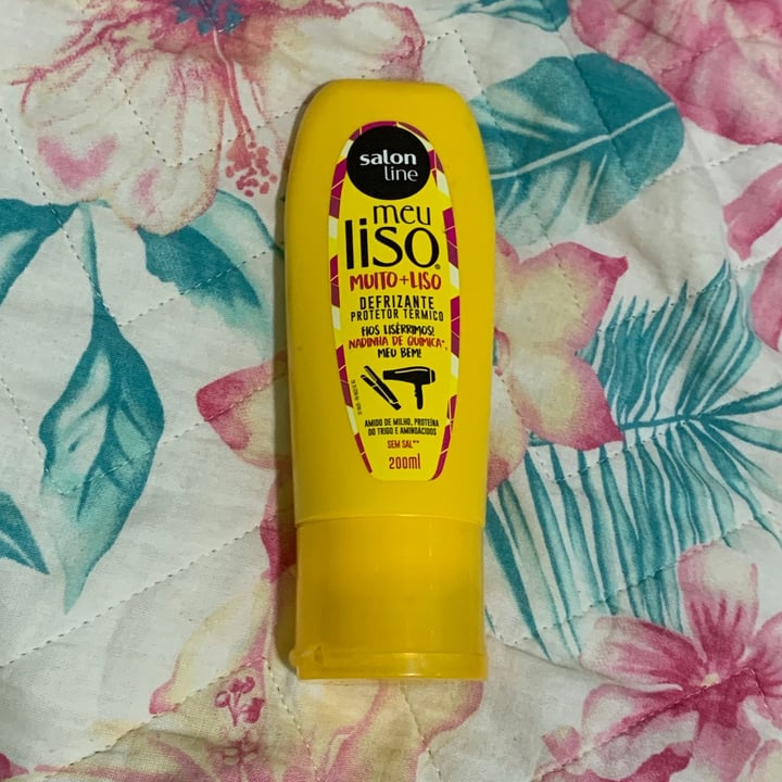 photo of Salon line Defrizante Protetor Térmico  shared by @sophiaolipxx on  20 Sep 2021 - review