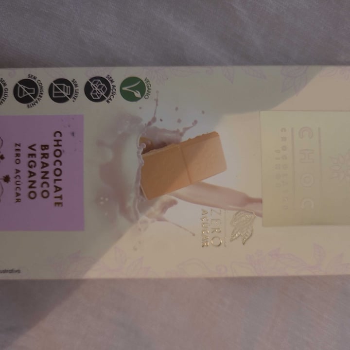 photo of Choc chocolate branco vegano shared by @laylaggp on  11 Dec 2022 - review