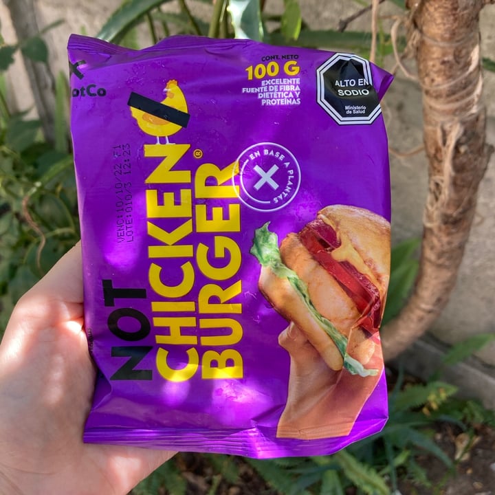 photo of NotCo Not Chicken Burger shared by @seit4n on  11 Mar 2022 - review