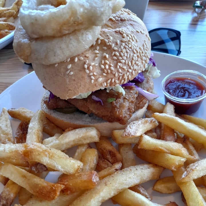 review photo of Knead Bakery The Southern Fried Vegan Chicken Burger shared by @littlesliceofmichu on 28 Mar 2022 - review