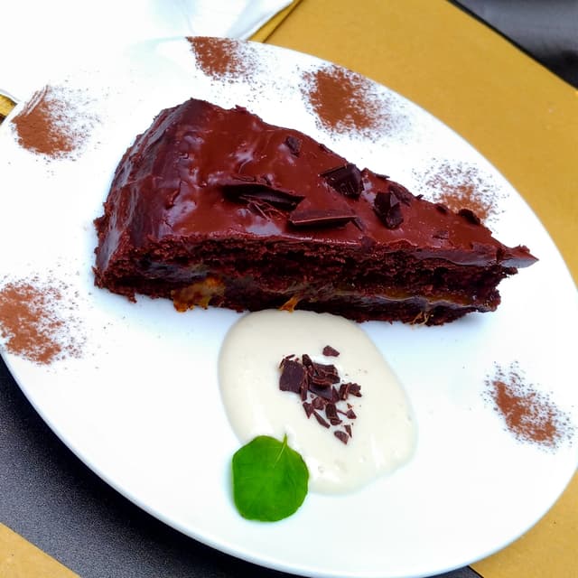 菜肴“Torta Sacher Veg”的照片