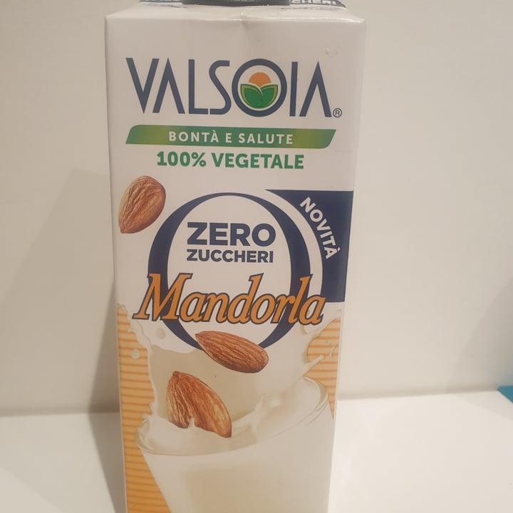 photo of Valsoia Latte di mandorla senza zuccheri shared by @valentinadaferrara on  18 Jan 2023 - review