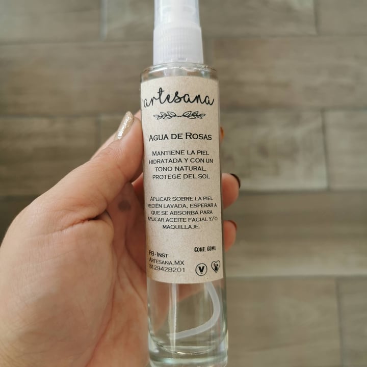 photo of Artesana Cosmetica agua de rosas shared by @andreadk on  16 May 2022 - review