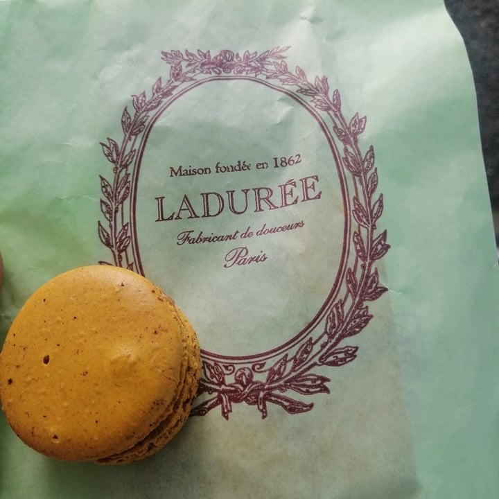 photo of Ladurée Vegan macaron shared by @lavinia88 on  06 May 2022 - review