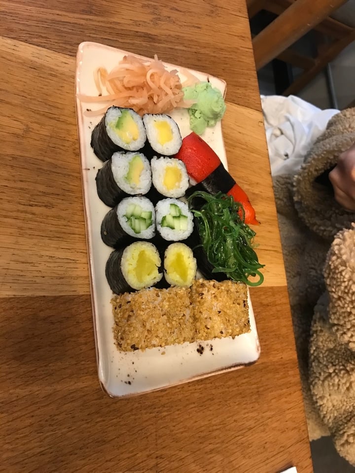 photo of YUZU Karakoy Vegan sushi shared by @grovemau5 on  27 Nov 2019 - review