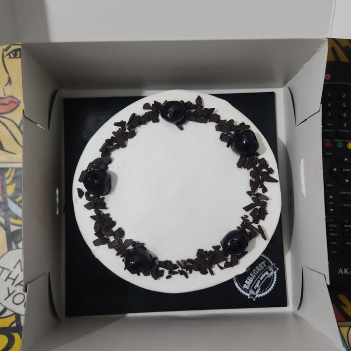 review photo of Radagast Vegan Bakery Torta Foresta Nera shared by @yasminmosa on 11 Jan 2022 - review