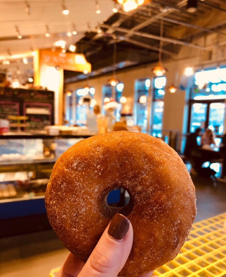 review photo of Union Square Donuts Vegan Sugar Donut shared by @bveggie on 20 Dec 2018 - review