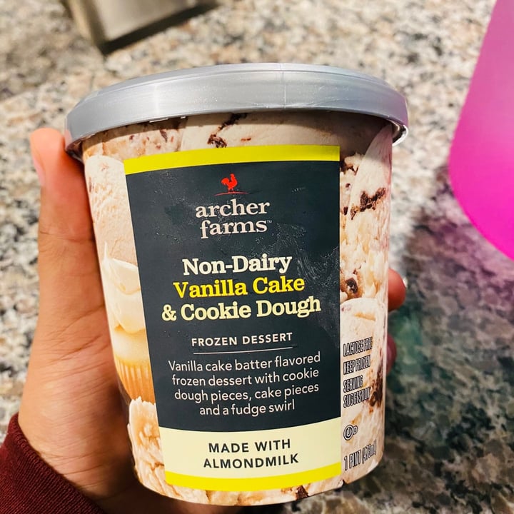 photo of Archer Farms Non-Dairy Vanilla Cake & Cookie Dough Frozen Dessert shared by @tonirene on  12 May 2021 - review