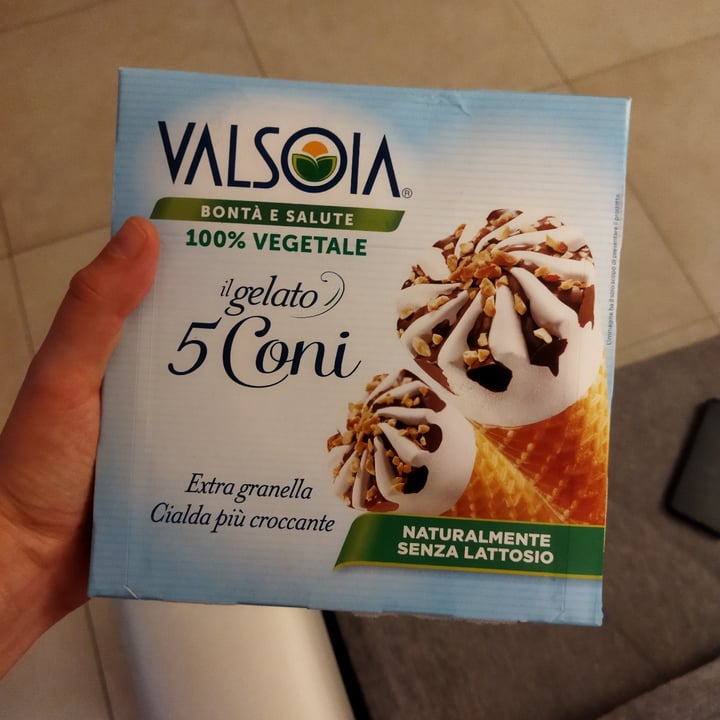 photo of Valsoia il Gelato 5 Coni shared by @martafarruggia on  17 Jul 2022 - review