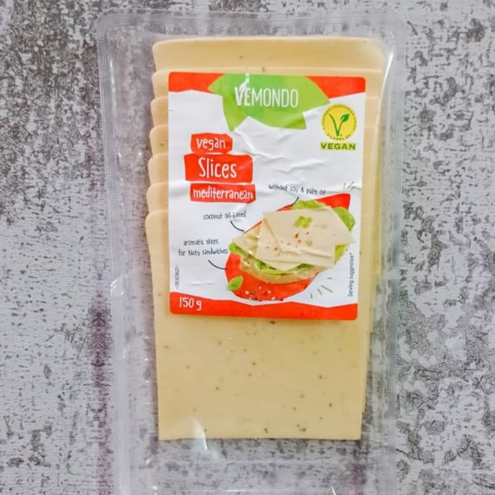 review photo of Vemondo Vegan slices mediterranean shared by @patriciazb on 25 Jul 2021 - review