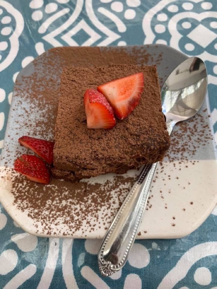 photo of Alba's food Brownie De Camote shared by @alevegana on  20 Jan 2020 - review