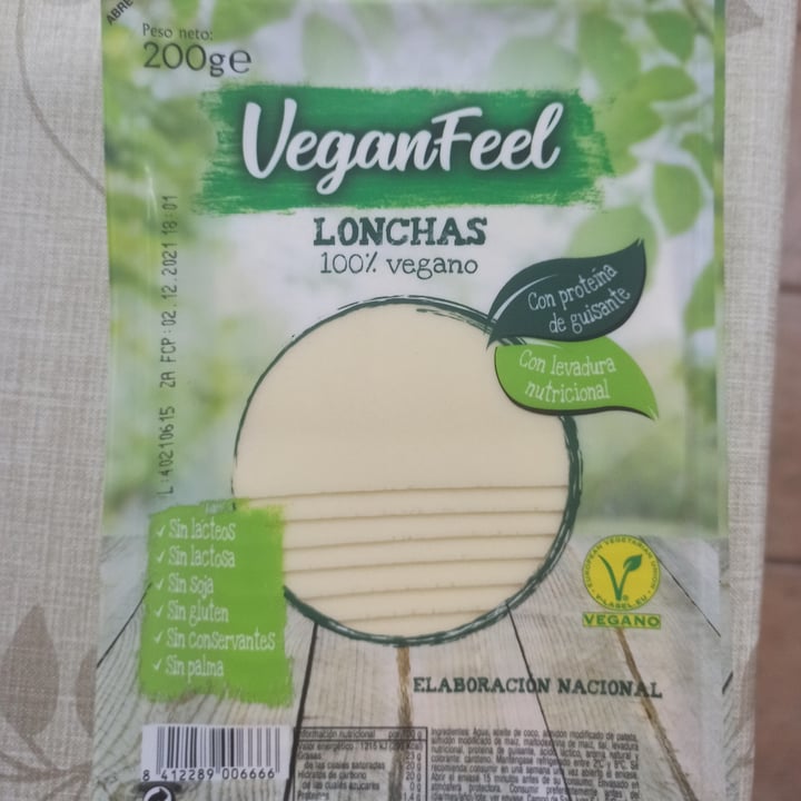 photo of Vegan Feel Lonchas 100% Veganas Queso shared by @eqs176 on  08 Oct 2021 - review