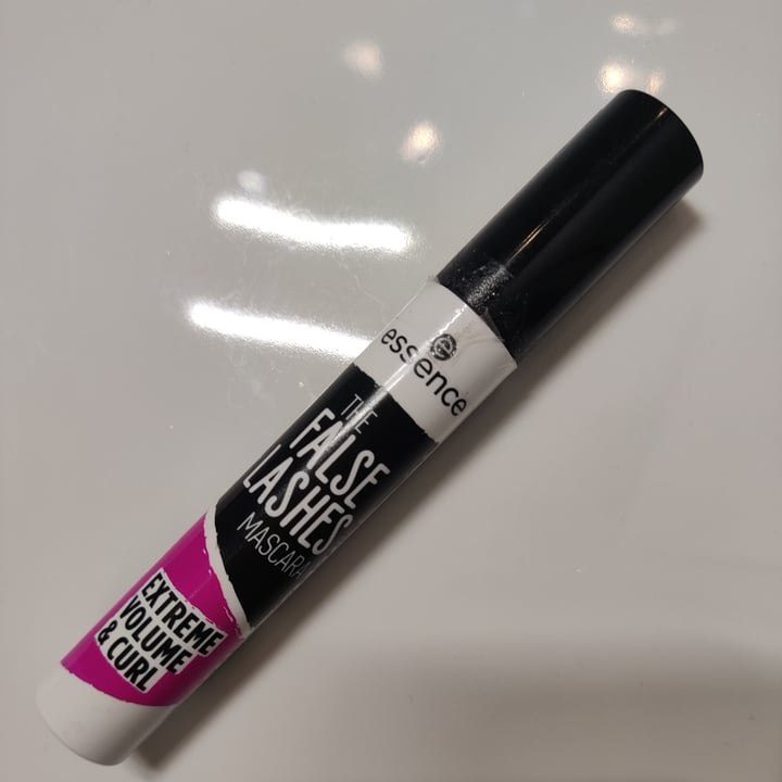review photo of Essence The False Lashes Mascara shared by @aletofulover on 20 Apr 2022 - review