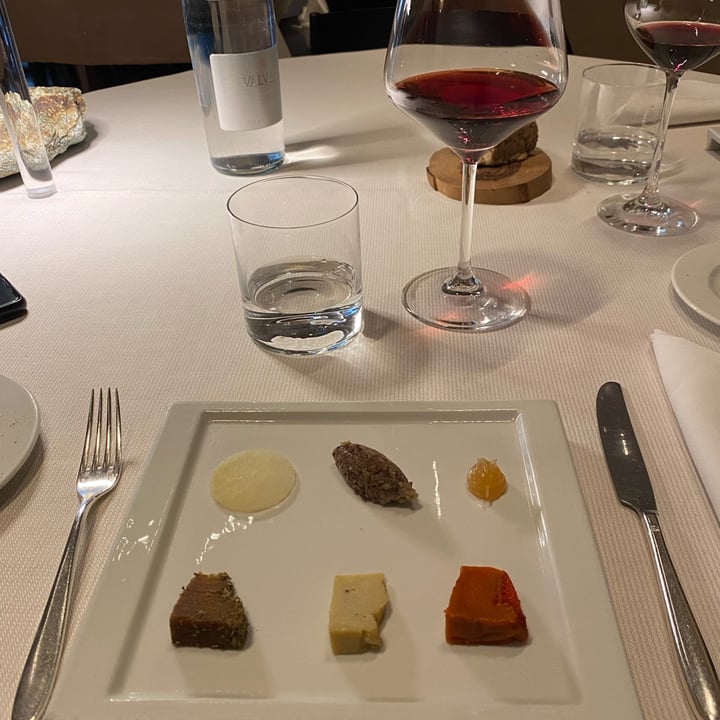 review photo of Joia Selezione di formaggi vegetali shared by @melissazara on 08 Dec 2022 - review